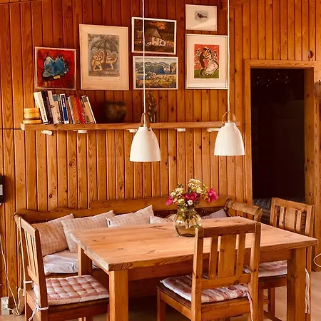 Casa de Férias Large Bright Summerhouse With Sea View And Close To The Ocean
