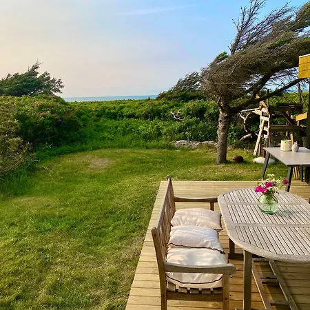 Large Bright Summerhouse With Sea View And Close To The Ocean * Lønstrup