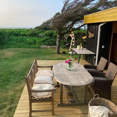 Semesterbostad Large Bright Summerhouse Close To The Sea And Beaches *