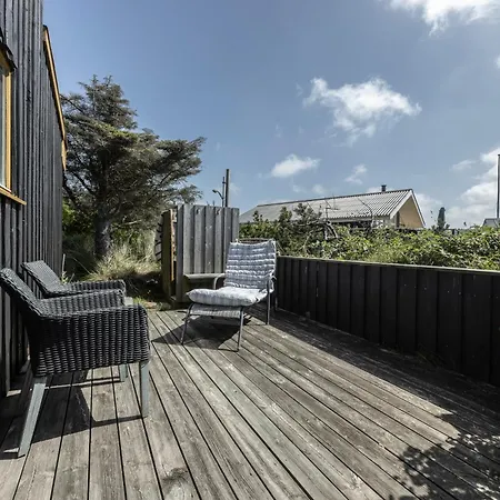 Large Bright Summerhouse With Sea View And Close To The Ocean * Lønstrup
